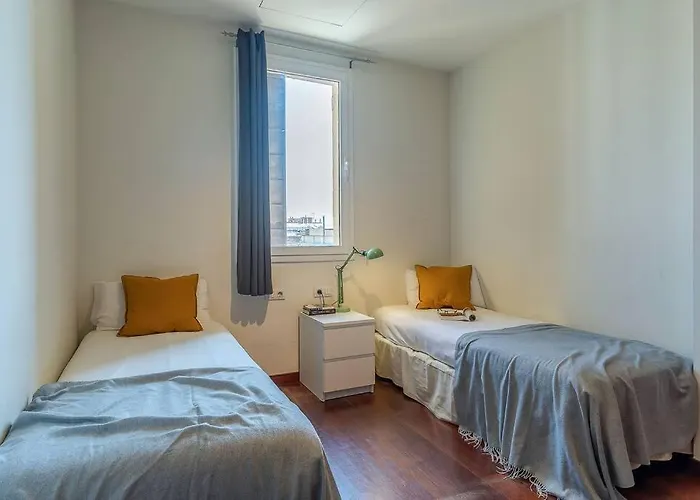 Canela Homes Atic Apartmán *