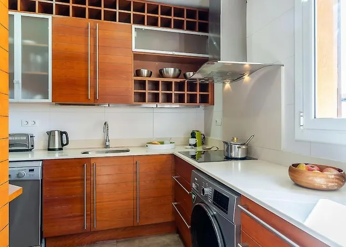 Canela Homes Atic